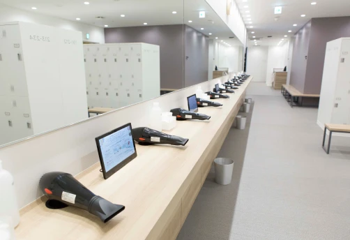 ホットヨガLAVA 枚方市駅前店の写真 5