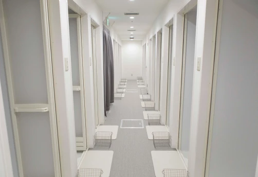 ホットヨガLAVA 枚方市駅前店の写真 4