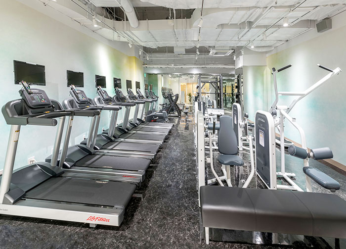 ホットヨガスタジオ カルド新潟万代の写真 4