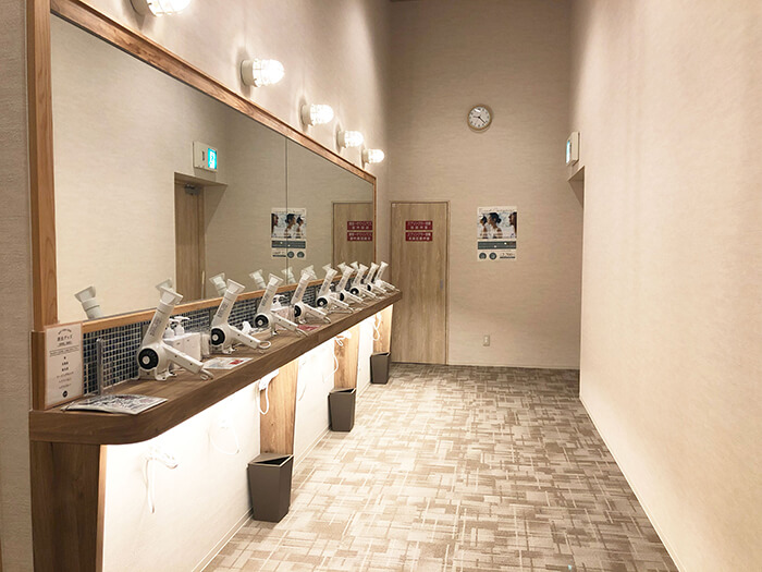 ホットヨガスタジオ loIve（ロイブ） 広島店（イオンモール広島府中）の写真 9