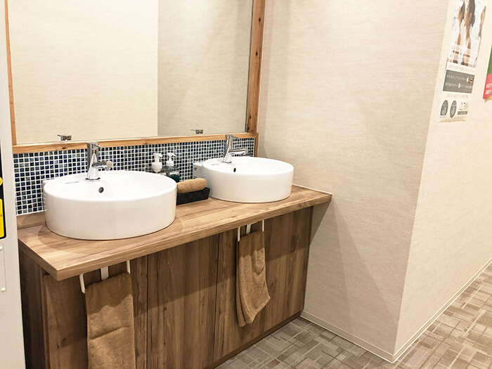 ホットヨガスタジオ loIve（ロイブ） 広島店（イオンモール広島府中）の写真 10