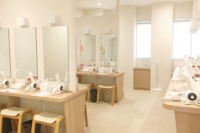 ホットヨガスタジオ loIve（ロイブ） 岐阜店の写真 6