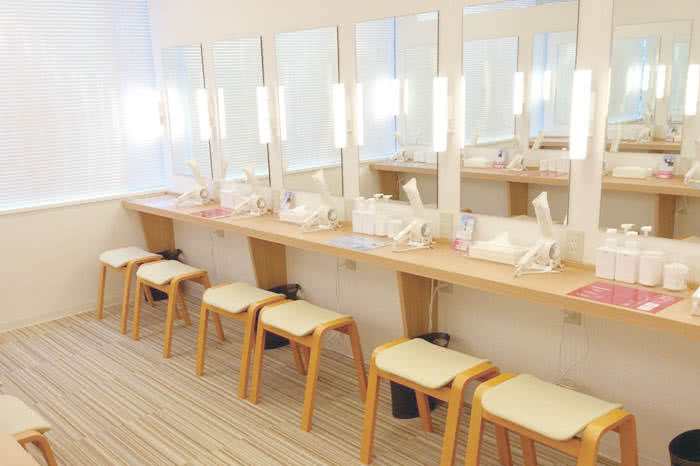 ホットヨガスタジオ loIve（ロイブ） 姫路駅前店の写真 5