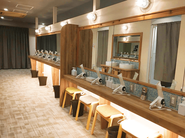 ホットヨガスタジオ loIve（ロイブ） 池袋店の写真 5