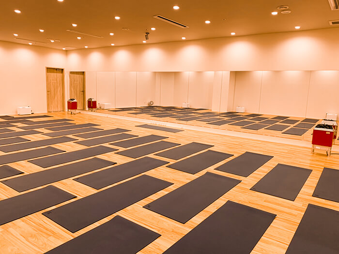 ホットヨガスタジオ loIve（ロイブ） 射水店（アルプラザ小杉）の写真 6