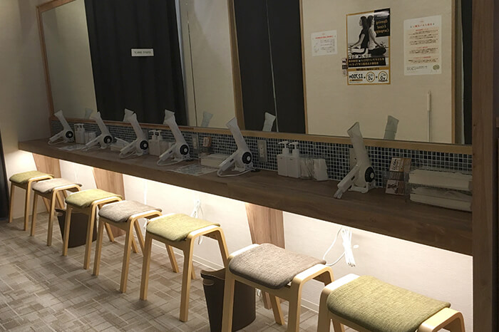 ホットヨガスタジオ loIve（ロイブ） 長久手店の写真 1