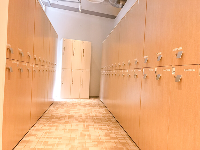 ホットヨガスタジオ loIve（ロイブ） 梅田店（NU茶屋町）の写真 1